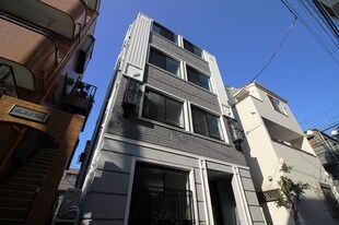 Residence Caritas Meguroの物件外観写真